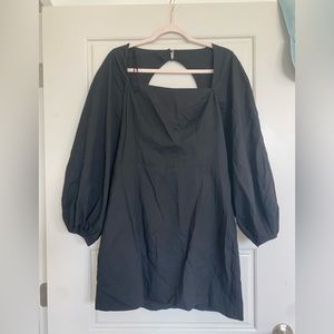 Puff sleeve dress